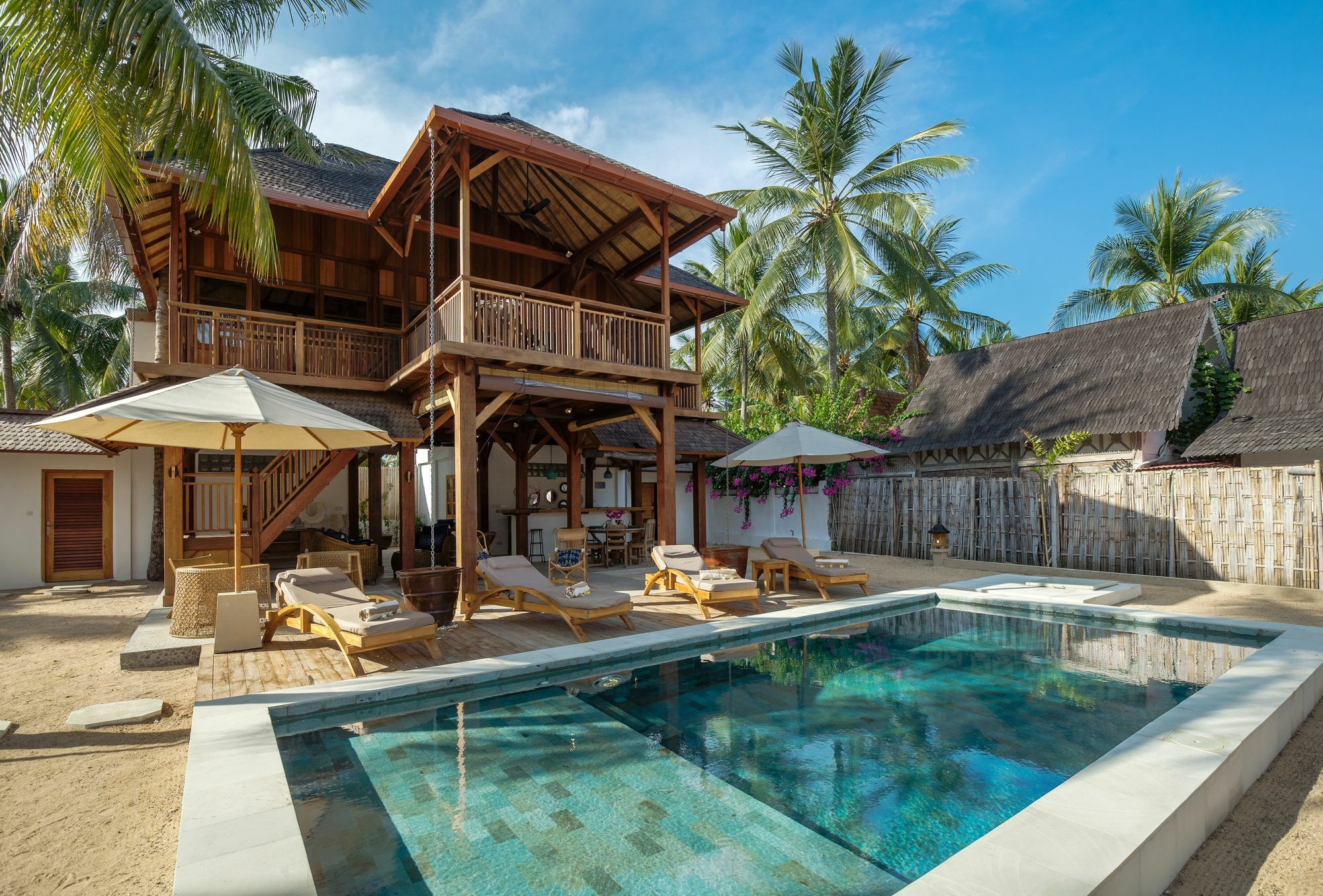 Villa Luna Sunset Beach Gili Trawangan Exterior photo